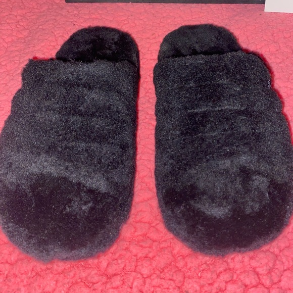 UGG Fluff You slippers NIB 3M, 5W - Picture 2 of 6